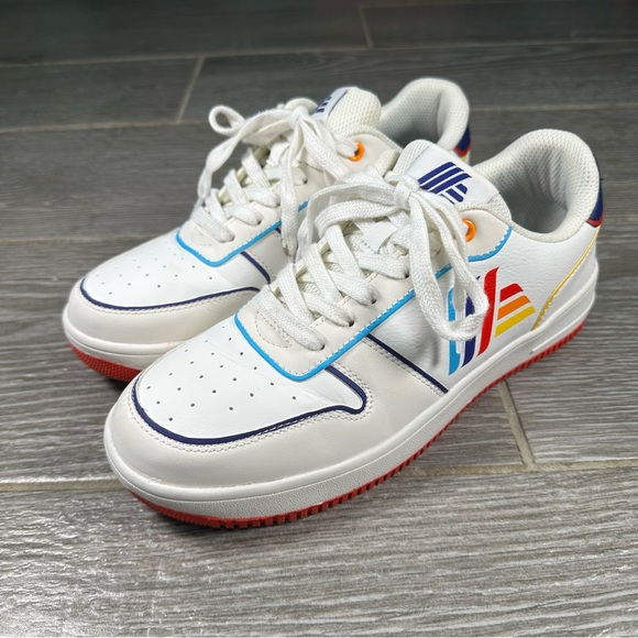 ALDI Logo Gear 2024 Sneaker Women's Size 7 White Multicolor Logo Shoe - Picture 1 of 12